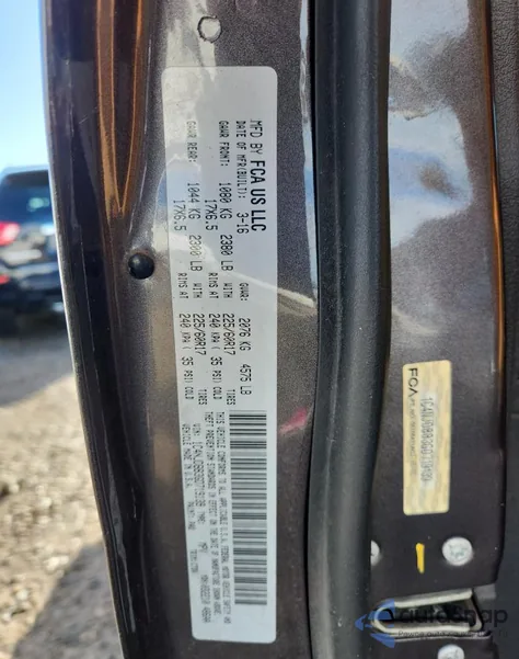 2016 Jeep Compass Sport z USA, uszkodzony, nr VIN 1C4NJDBB3GD719139